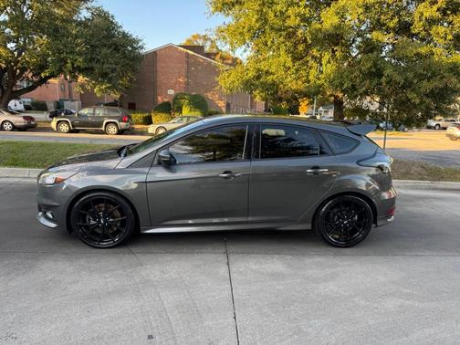 2016 Ford Focus ST