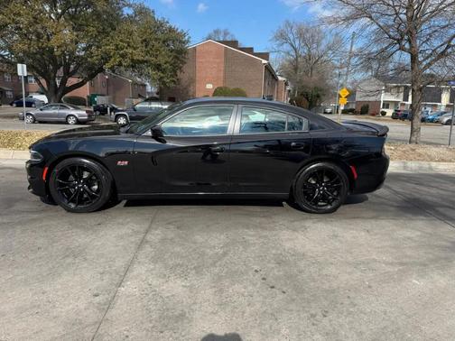2017 Dodge Charger R/T
