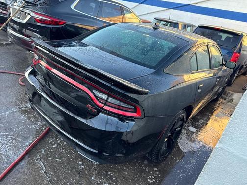2017 Dodge Charger R/T