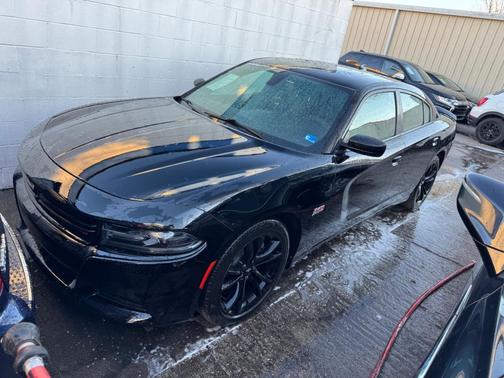 2017 Dodge Charger R/T