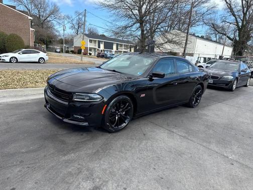 2017 Dodge Charger R/T