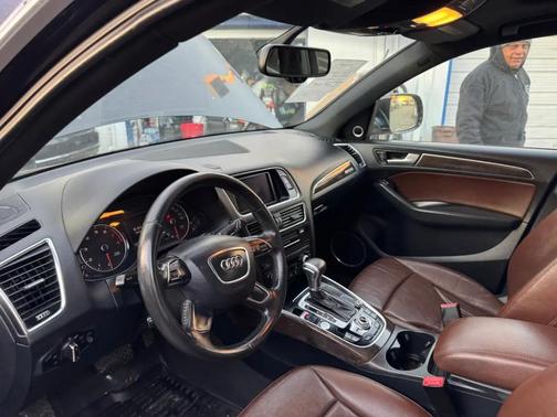 2014 Audi Q5 2.0T Premium Plus