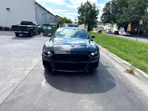 2020 Ford Mustang EcoBoost