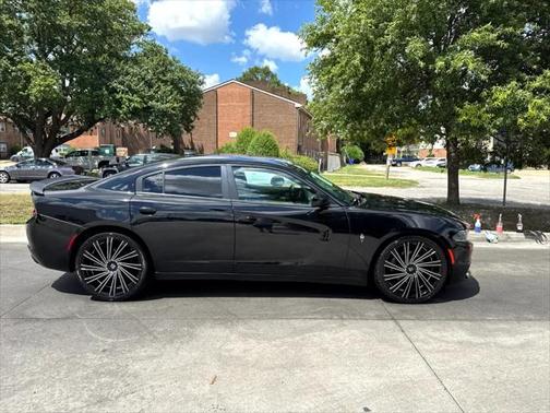 2017 Dodge Charger R/T