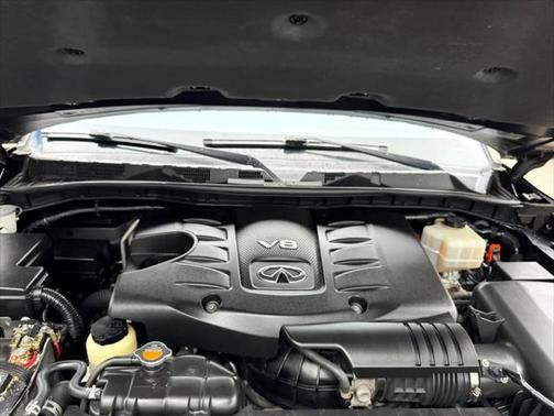 2017 INFINITI QX80 Base
