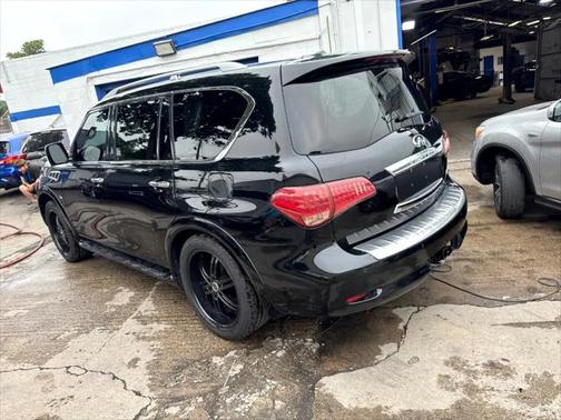 2017 INFINITI QX80 Base