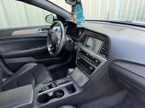 2015 Hyundai SONATA Limited 2.0T