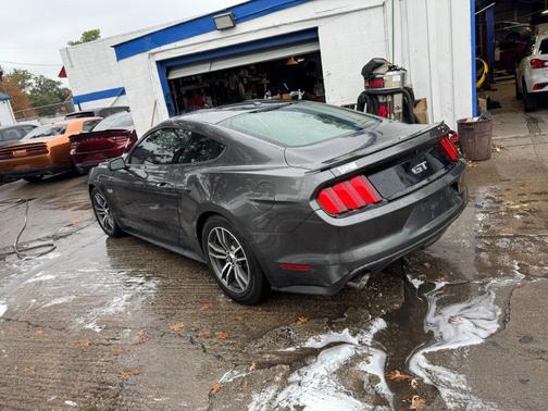 2015 Ford Mustang GT Premium