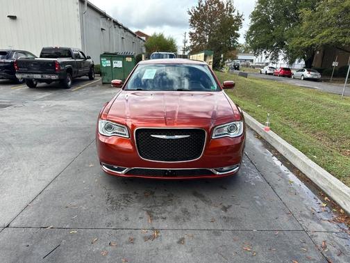 2021 Chrysler 300 Touring