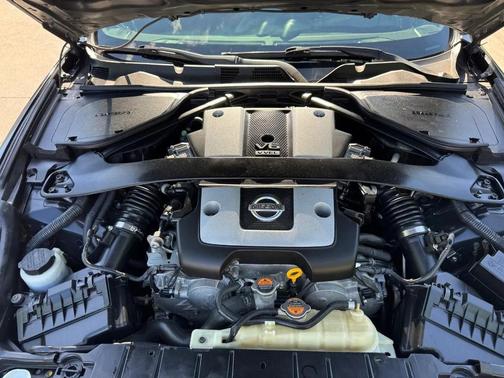 Black 2014 Nissan 370Z Touring