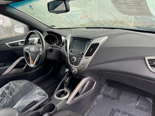 2017 Hyundai Veloster Value Edition