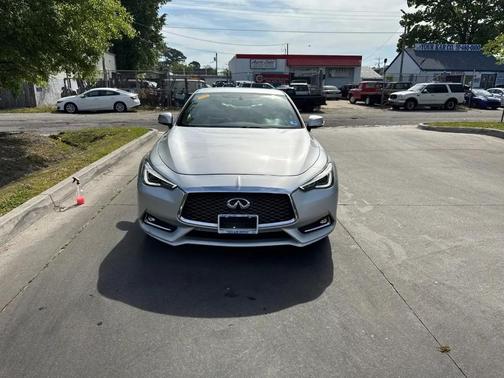 2017 INFINITI Q60 3.0T Premium