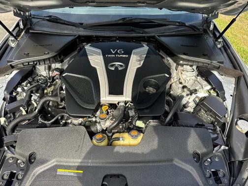 2017 INFINITI Q60 3.0T Premium