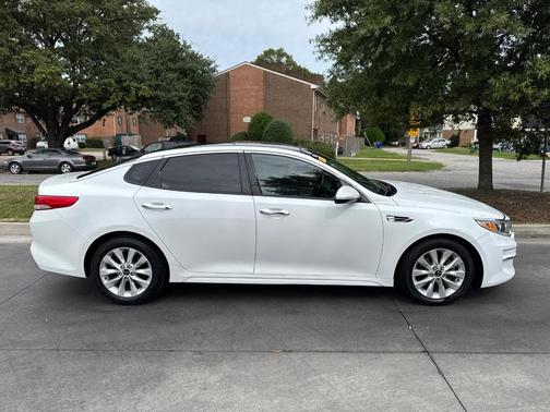 2016 Kia Optima EX