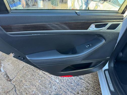 2015 Hyundai Genesis 3.8