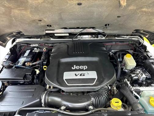 2014 Jeep Wrangler Sahara