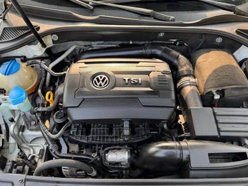 2016 Volkswagen Passat 1.8T SE