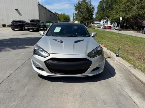 2013 Hyundai Genesis Coupe 3.8 Track