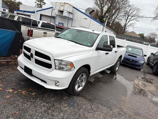 2017 RAM 1500 Express