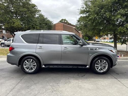 2018 INFINITI QX80 Base