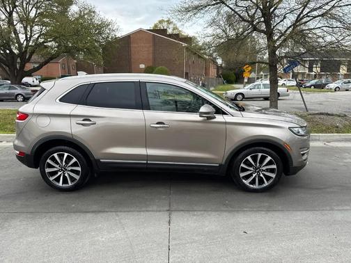 Iced Mocha Metallic 2019 Lincoln MKC Reserve