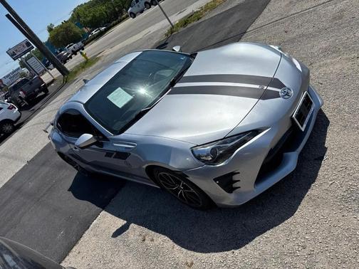 Silver 2017 Toyota 86 Base