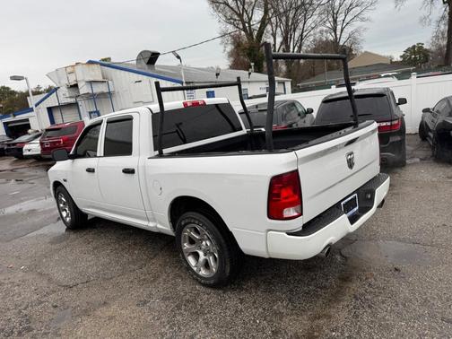 2016 RAM 1500 Tradesman/Express