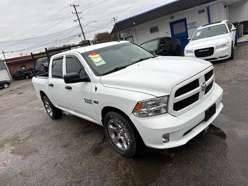 2016 RAM 1500 Tradesman/Express