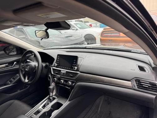 2018 Honda Accord LX 1.5T CVT