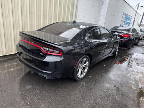2017 Dodge Charger R/T