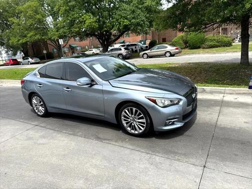 2015 INFINITI Q50 Premium