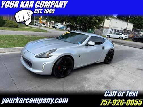 Silver 2014 Nissan 370Z Base