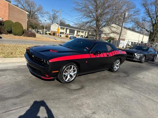 2015 Dodge Challenger SXT Plus