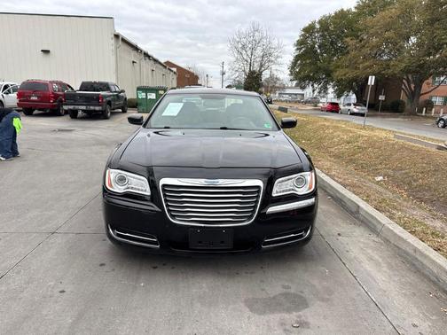 2013 Chrysler 300 S