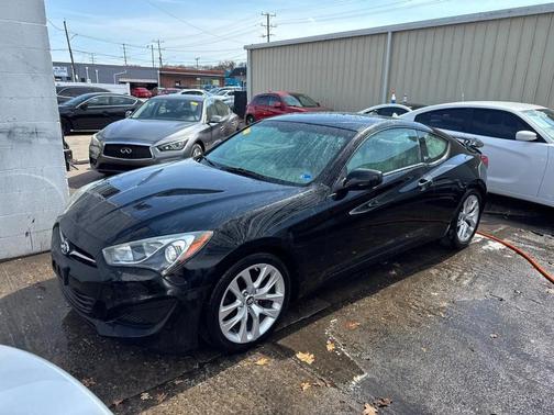 2013 Hyundai Genesis Coupe 2.0T Premium