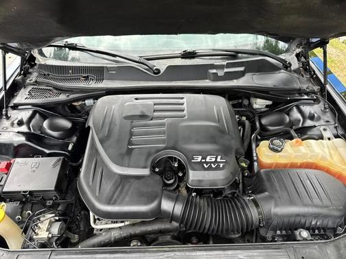 Black 2015 Dodge Challenger SXT