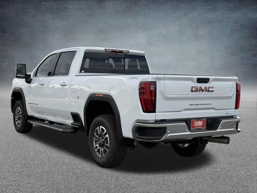 2026 GMC Sierra 2500 SLT