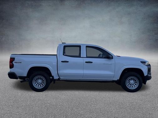 Summit White 2026 Chevrolet Colorado WT