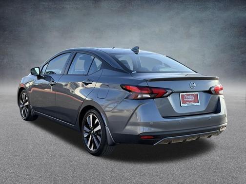 2022 Nissan Versa 1.6 S