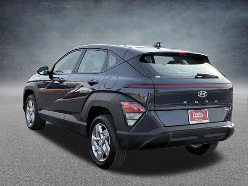 2024 Hyundai KONA SE