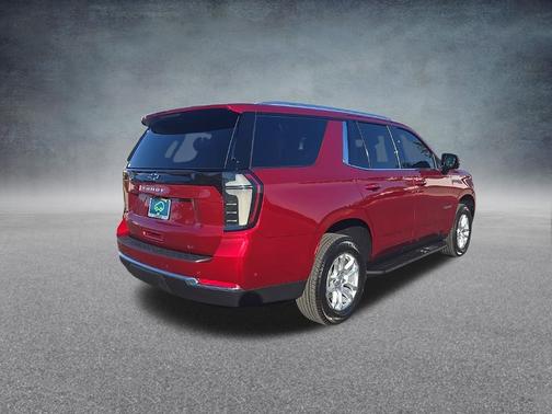 Radiant Red Tintcoat 2026 Chevrolet Tahoe LT