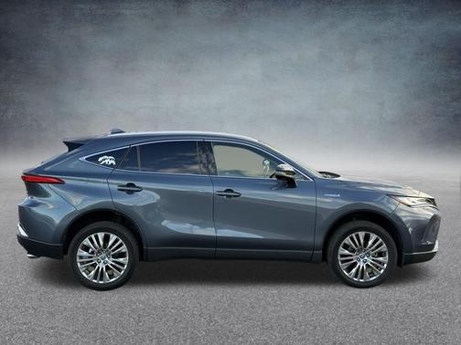 2021 Toyota Venza XLE