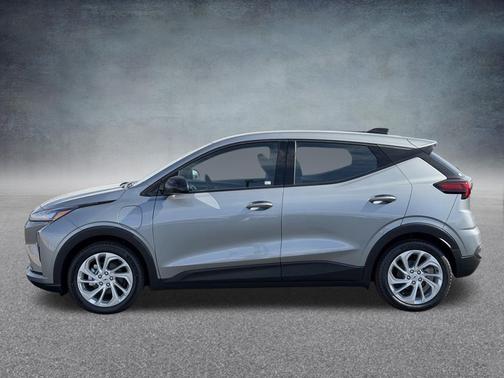 Sterling Gray Metallic 2027 Chevrolet Bolt LT FWD