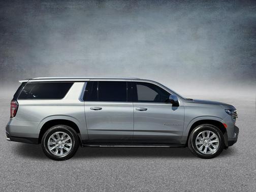 Sterling Gray Metallic 2023 Chevrolet Suburban Premier