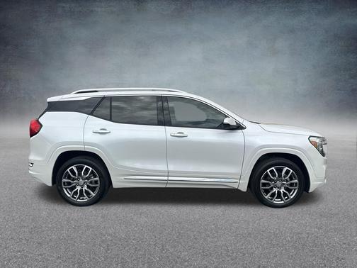 White Frost Tricoat 2024 GMC Terrain Denali