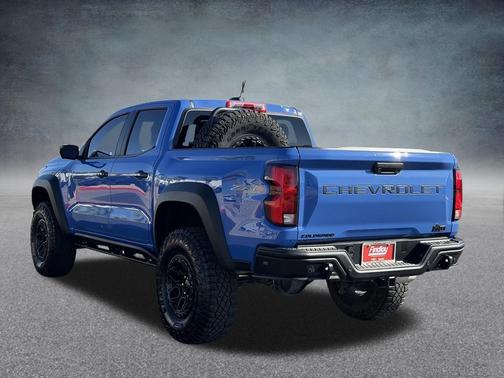Reef Blue Metallic 2025 Chevrolet Colorado ZR2