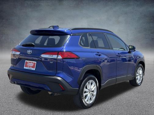 Blue Crush Metallic 2022 Toyota Corolla Cross LE
