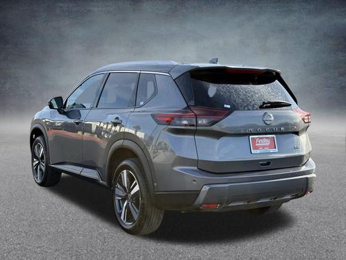2026 Nissan Rogue SL