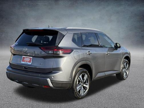 2026 Nissan Rogue SL