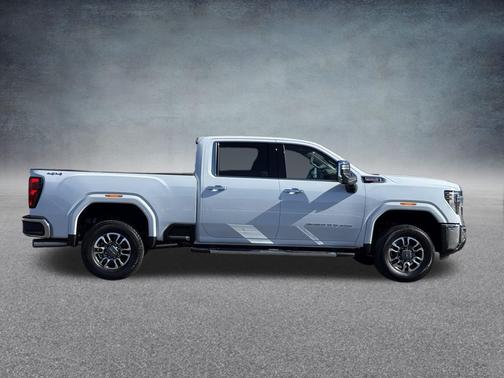 2026 GMC Sierra 3500 SLT